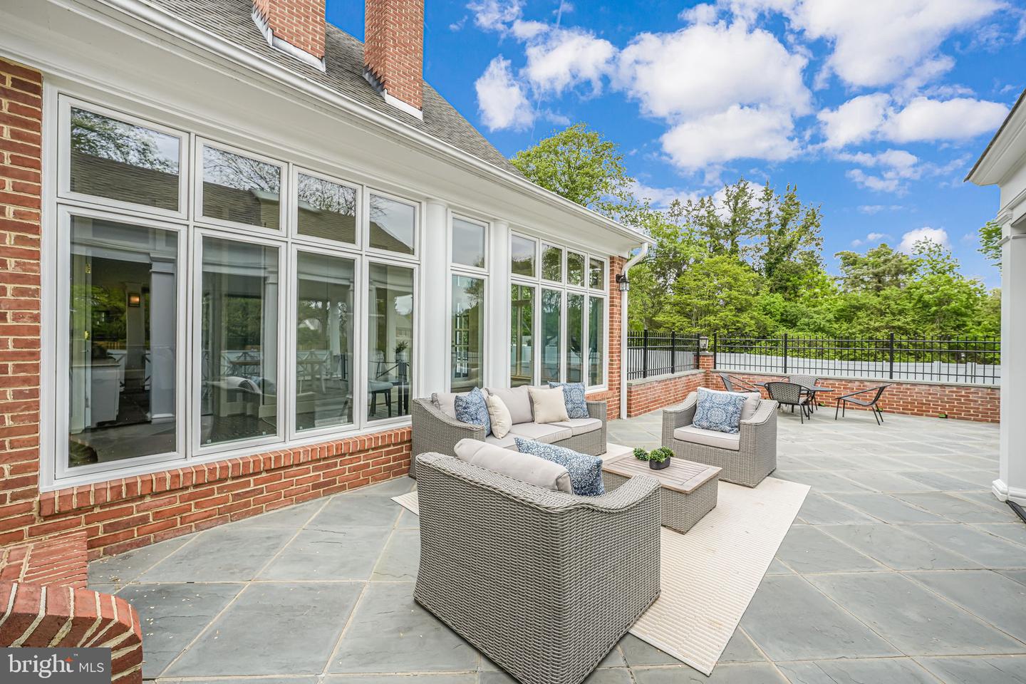 1419 JANNEYS LN, ALEXANDRIA, Virginia 22302, 3 Bedrooms Bedrooms, ,3 BathroomsBathrooms,Residential,For sale,1419 JANNEYS LN,VAAX2044180 MLS # VAAX2044180
