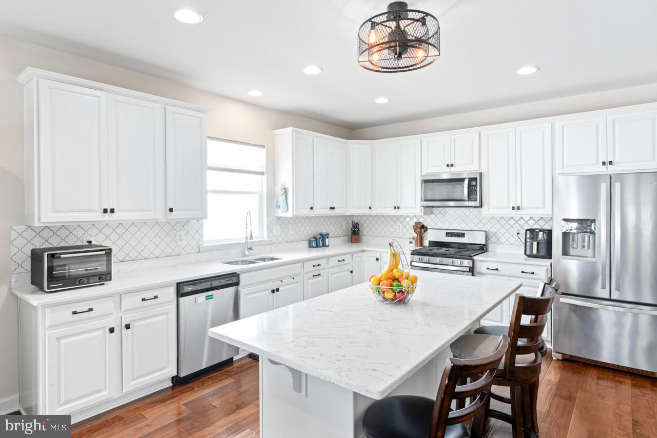 980 CORIANDER LN, STAFFORD, Virginia 22554, 5 Bedrooms Bedrooms, 5 Rooms Rooms,4 BathroomsBathrooms,Residential,For sale,980 CORIANDER LN,VAST2037870 MLS # VAST2037870