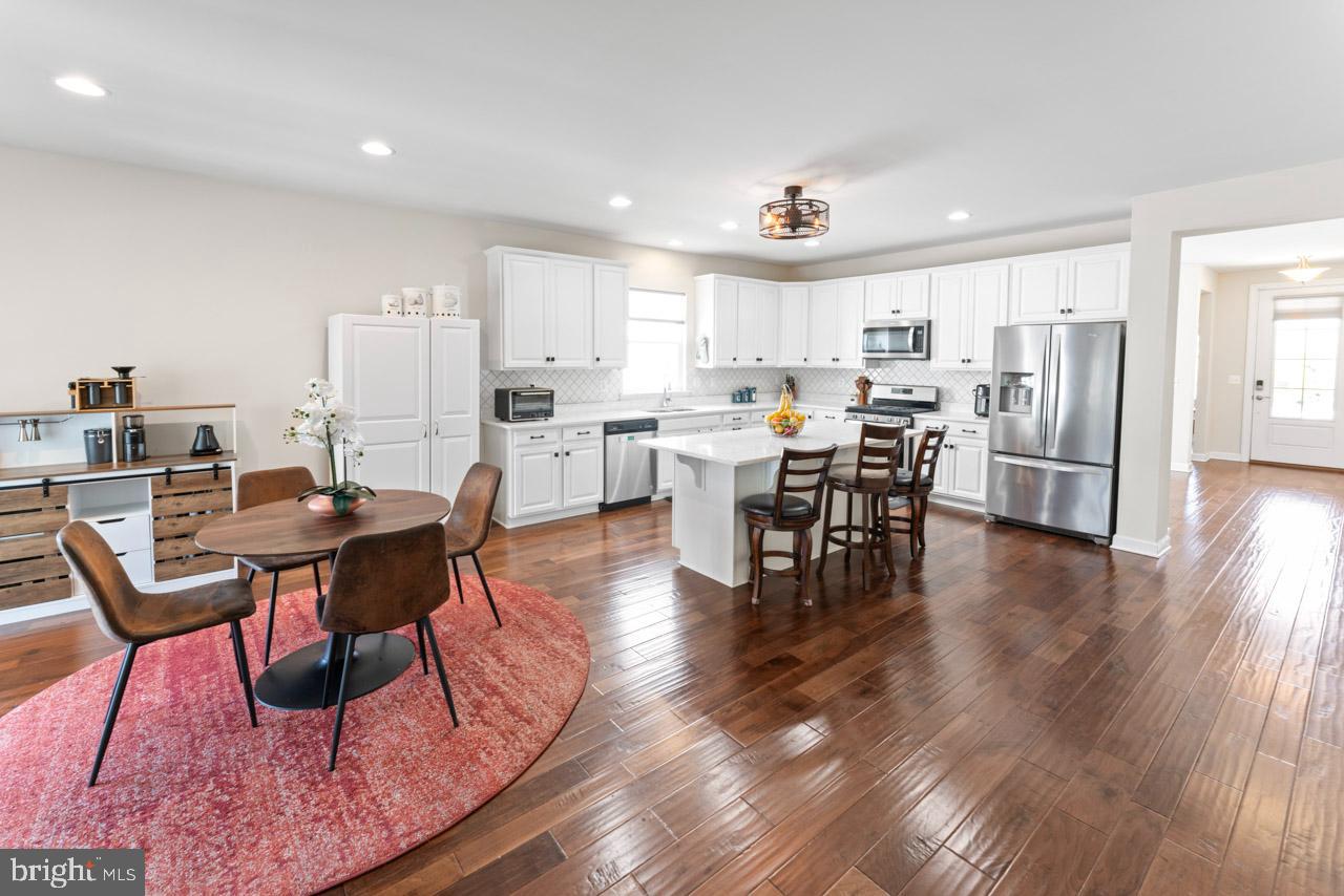 980 CORIANDER LN, STAFFORD, Virginia 22554, 5 Bedrooms Bedrooms, 5 Rooms Rooms,4 BathroomsBathrooms,Residential,For sale,980 CORIANDER LN,VAST2037870 MLS # VAST2037870