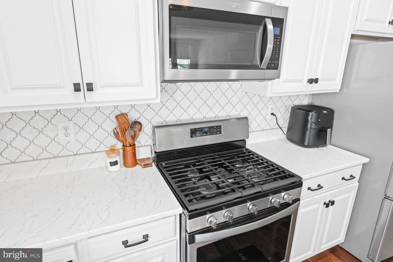 980 CORIANDER LN, STAFFORD, Virginia 22554, 5 Bedrooms Bedrooms, 5 Rooms Rooms,4 BathroomsBathrooms,Residential,For sale,980 CORIANDER LN,VAST2037870 MLS # VAST2037870