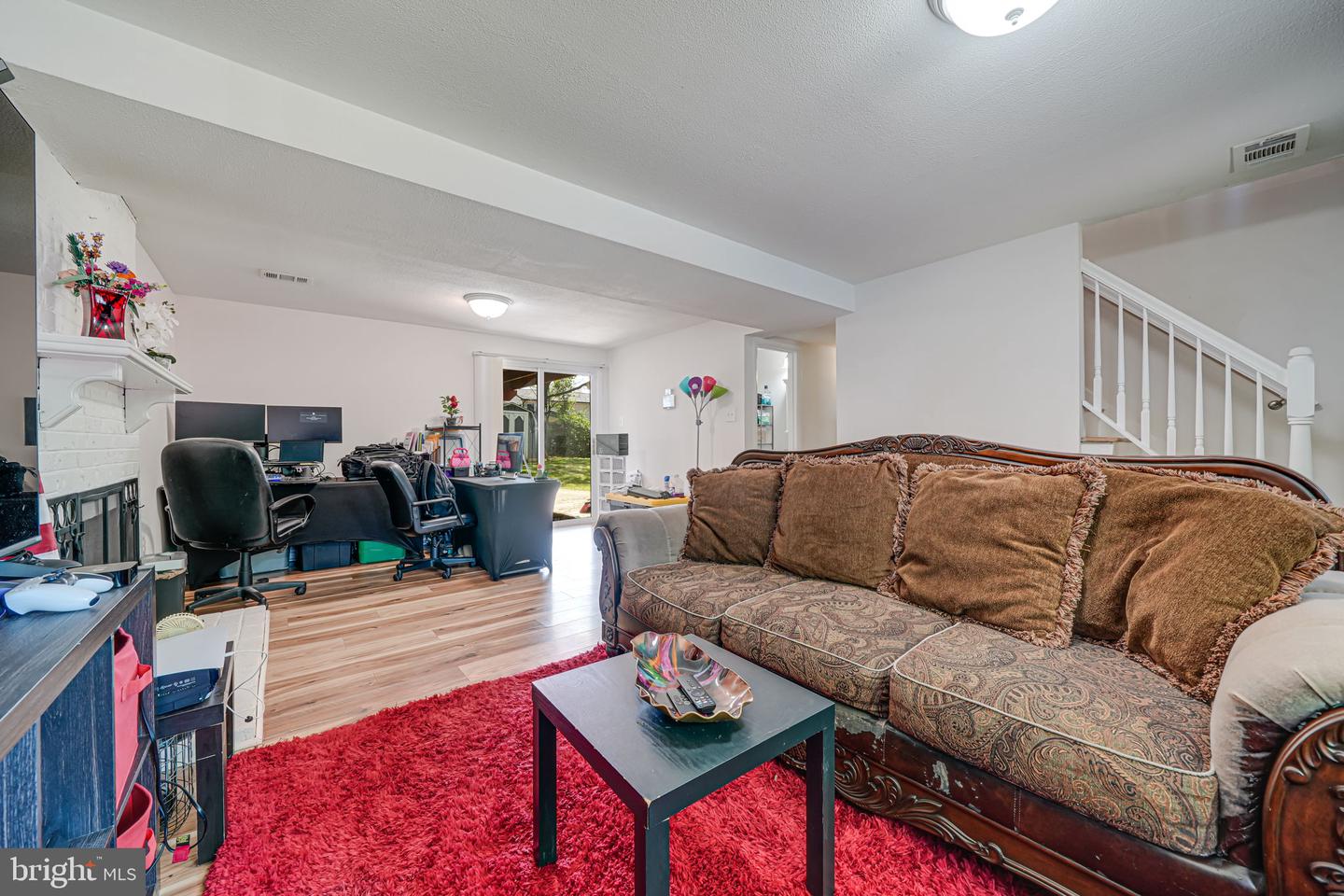 13764 MAHONEY DR, WOODBRIDGE, Virginia 22193, 5 Bedrooms Bedrooms, ,2 BathroomsBathrooms,Residential,For sale,13764 MAHONEY DR,VAPW2092166 MLS # VAPW2092166