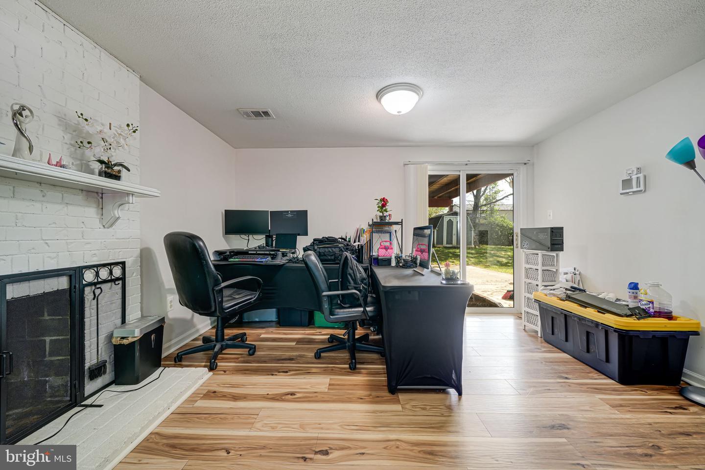 13764 MAHONEY DR, WOODBRIDGE, Virginia 22193, 5 Bedrooms Bedrooms, ,2 BathroomsBathrooms,Residential,For sale,13764 MAHONEY DR,VAPW2092166 MLS # VAPW2092166