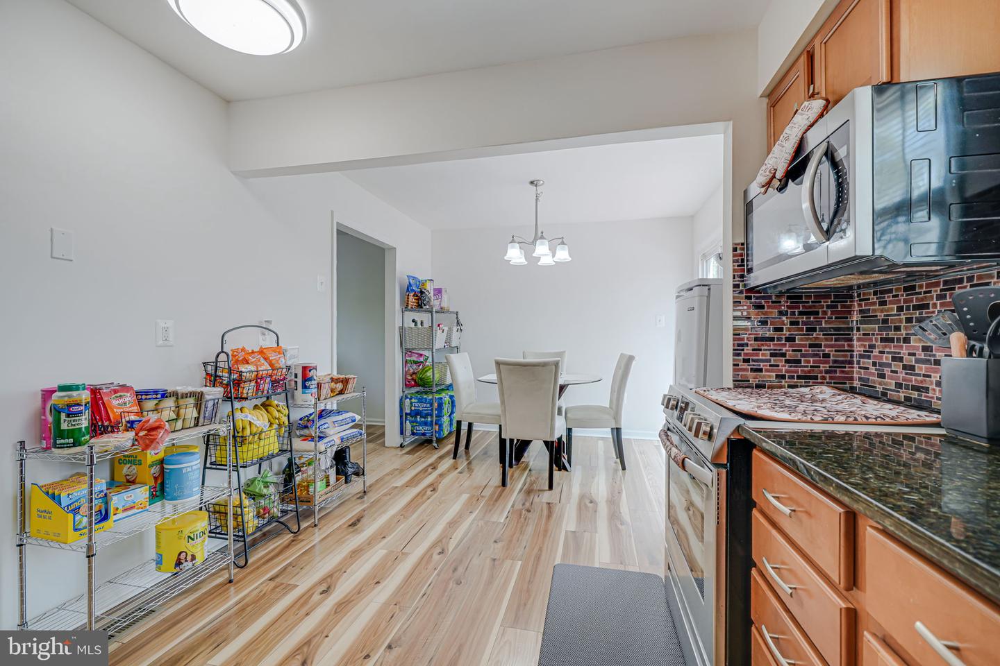 13764 MAHONEY DR, WOODBRIDGE, Virginia 22193, 5 Bedrooms Bedrooms, ,2 BathroomsBathrooms,Residential,For sale,13764 MAHONEY DR,VAPW2092166 MLS # VAPW2092166