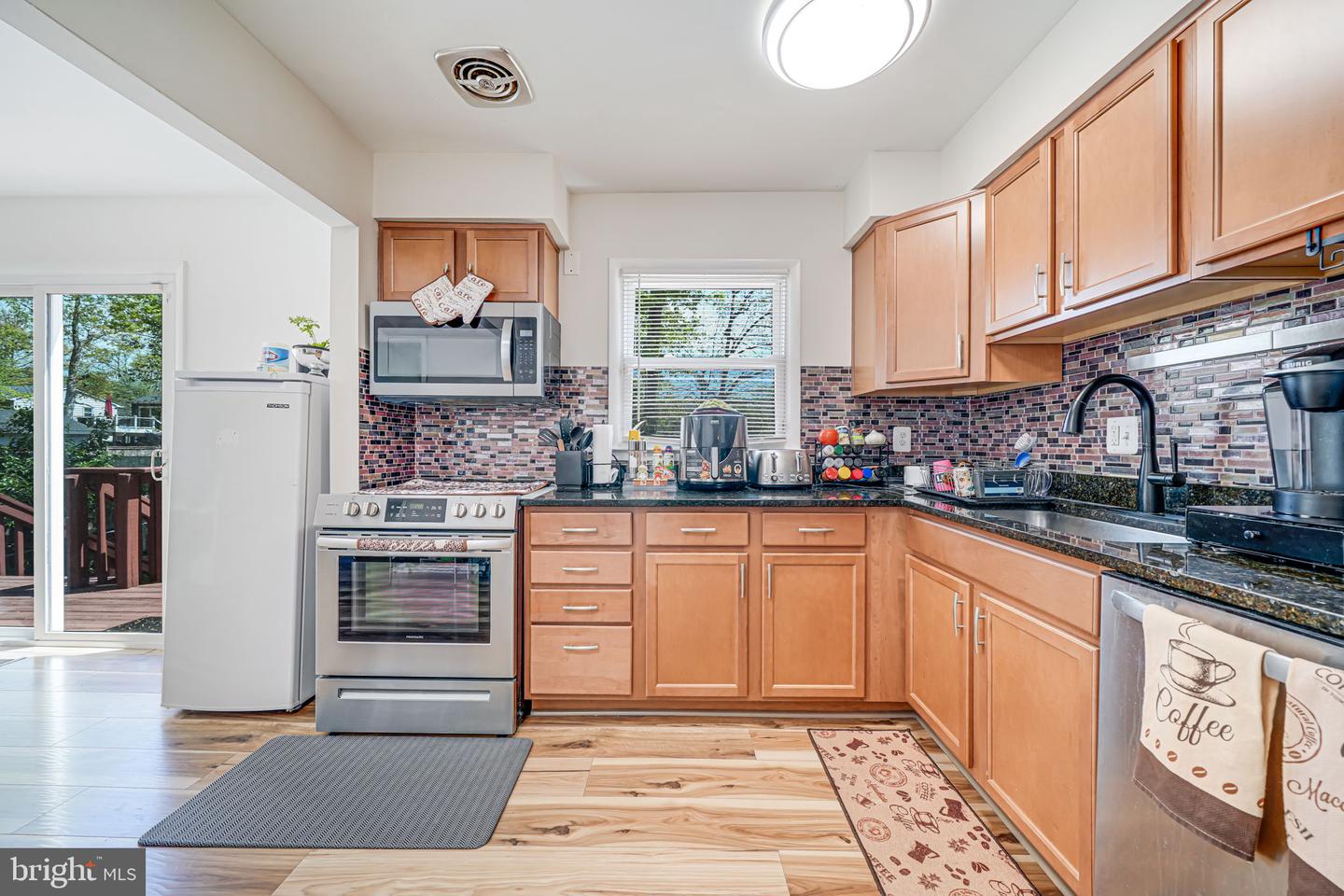 13764 MAHONEY DR, WOODBRIDGE, Virginia 22193, 5 Bedrooms Bedrooms, ,2 BathroomsBathrooms,Residential,For sale,13764 MAHONEY DR,VAPW2092166 MLS # VAPW2092166