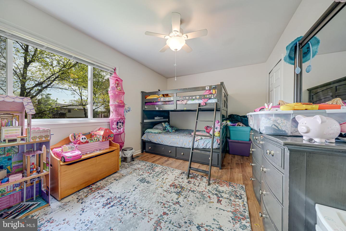 13764 MAHONEY DR, WOODBRIDGE, Virginia 22193, 5 Bedrooms Bedrooms, ,2 BathroomsBathrooms,Residential,For sale,13764 MAHONEY DR,VAPW2092166 MLS # VAPW2092166