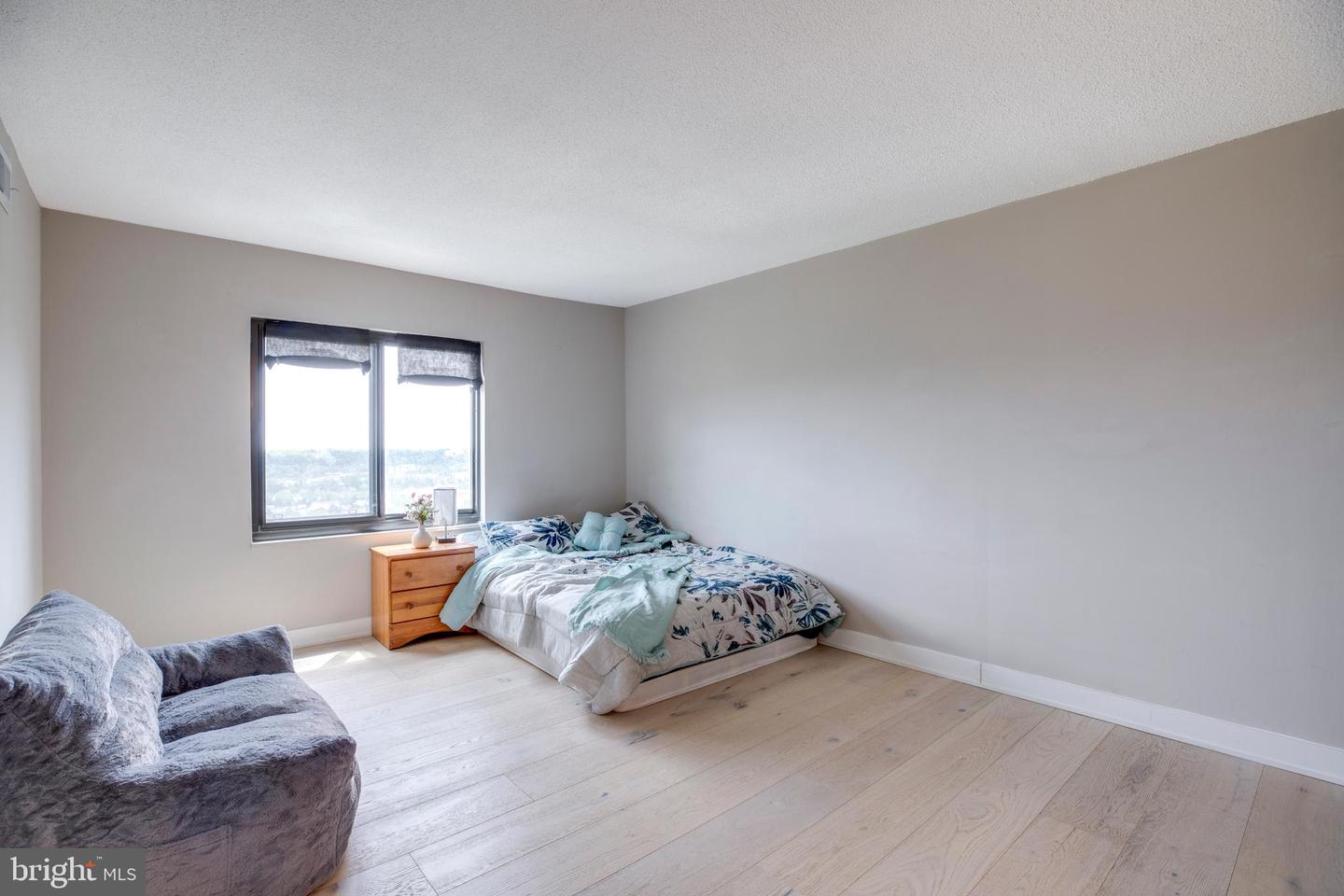203 YOAKUM PKWY #1520, ALEXANDRIA, Virginia 22304, 2 Bedrooms Bedrooms, ,1 BathroomBathrooms,Residential,For sale,203 YOAKUM PKWY #1520,VAAX2044228 MLS # VAAX2044228