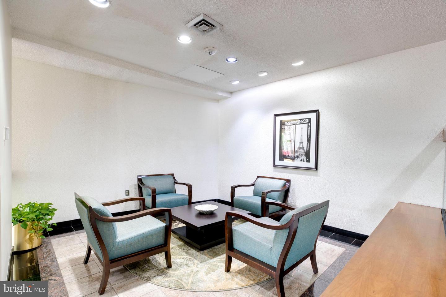 203 YOAKUM PKWY #1520, ALEXANDRIA, Virginia 22304, 2 Bedrooms Bedrooms, ,1 BathroomBathrooms,Residential,For sale,203 YOAKUM PKWY #1520,VAAX2044228 MLS # VAAX2044228