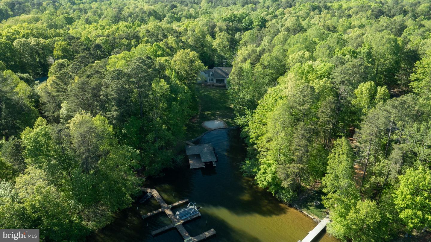2307 WATERSIDE DR, BUMPASS, Virginia 23024, 5 Bedrooms Bedrooms, ,4 BathroomsBathrooms,Residential,For sale,2307 WATERSIDE DR,VASP2032318 MLS # VASP2032318
