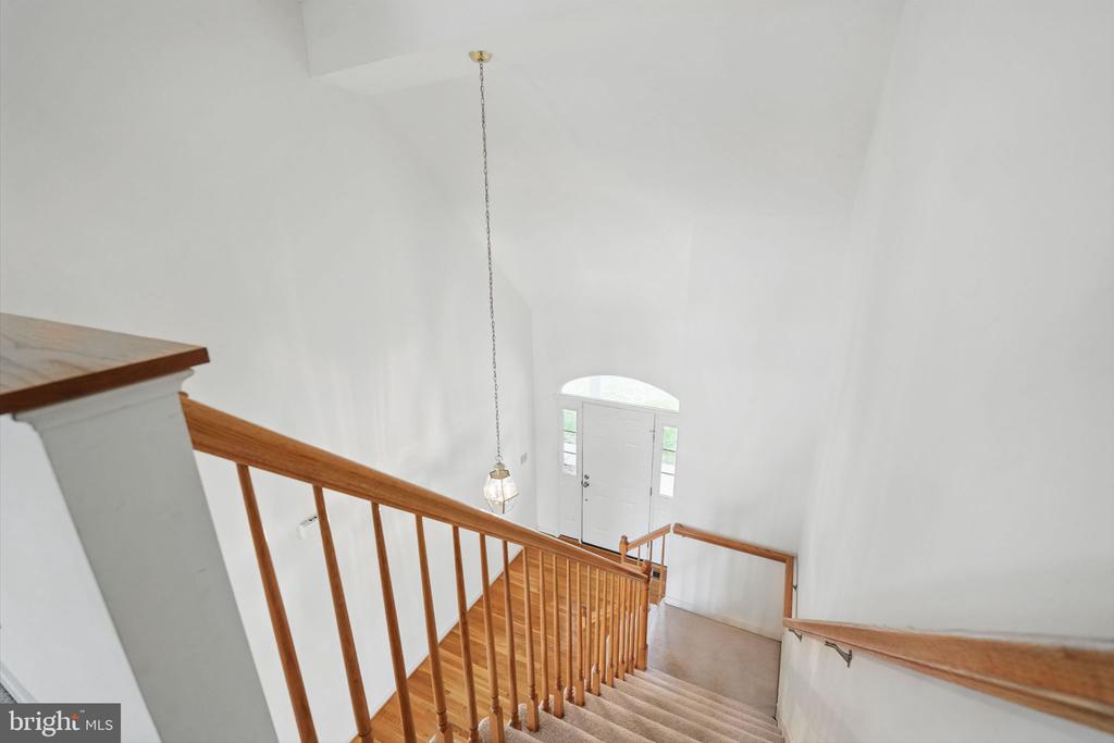 11217 FIELD CIR, SPOTSYLVANIA, Virginia 22551, 5 Bedrooms Bedrooms, ,3 BathroomsBathrooms,Residential,11217 FIELD CIR,VASP2032672 MLS # VASP2032672