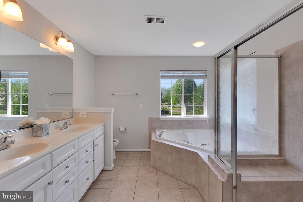 767 HOLLY LEAF RD, CULPEPER, Virginia 22701, 4 Bedrooms Bedrooms, ,3 BathroomsBathrooms,Residential,767 HOLLY LEAF RD,VACU2010448 MLS # VACU2010448