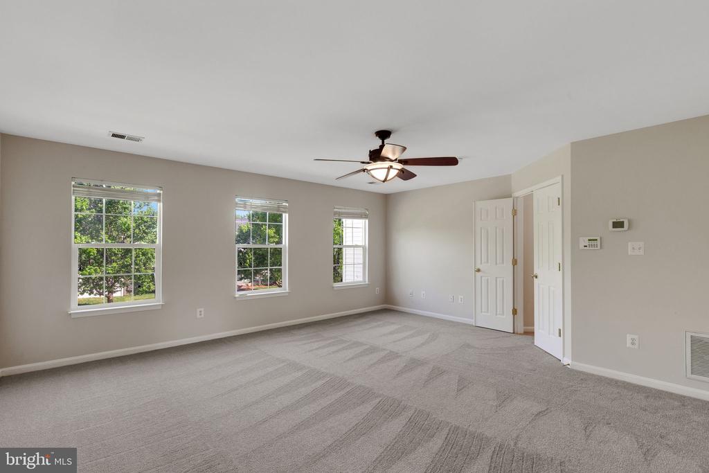 767 HOLLY LEAF RD, CULPEPER, Virginia 22701, 4 Bedrooms Bedrooms, ,3 BathroomsBathrooms,Residential,767 HOLLY LEAF RD,VACU2010448 MLS # VACU2010448