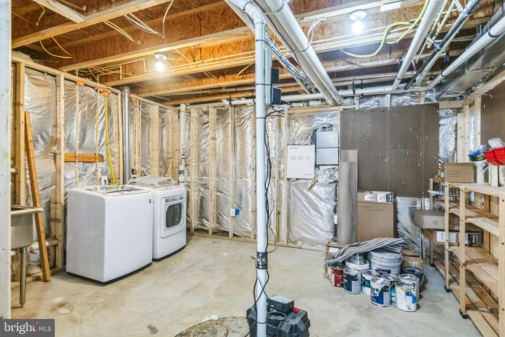 767 HOLLY LEAF RD, CULPEPER, Virginia 22701, 4 Bedrooms Bedrooms, ,3 BathroomsBathrooms,Residential,767 HOLLY LEAF RD,VACU2010448 MLS # VACU2010448