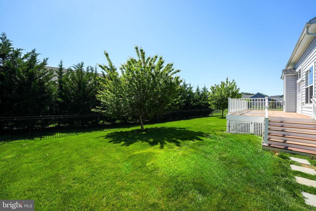 11708 EAGLE RIDGE DR, SPOTSYLVANIA, Virginia 22551, 5 Bedrooms Bedrooms, ,4 BathroomsBathrooms,Residential,11708 EAGLE RIDGE DR,VASP2032760 MLS # VASP2032760