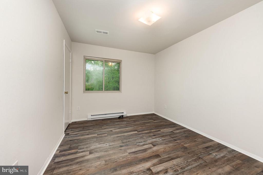 13003 INFANTRY DR, SPOTSYLVANIA, Virginia 22551, 3 Bedrooms Bedrooms, ,1 BathroomBathrooms,Residential,13003 INFANTRY DR,VASP2032714 MLS # VASP2032714