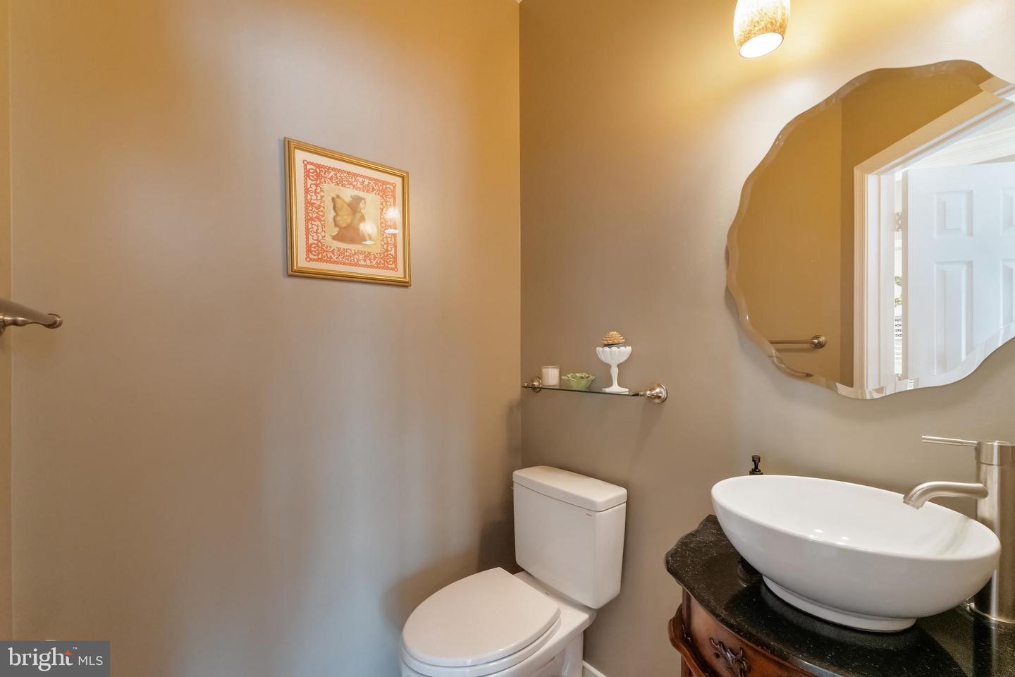 15525 WINDWARD CT, DUMFRIES, Virginia 22025, 4 Bedrooms Bedrooms, ,2 BathroomsBathrooms,Residential,For sale,15525 WINDWARD CT,VAPW2092248 MLS # VAPW2092248