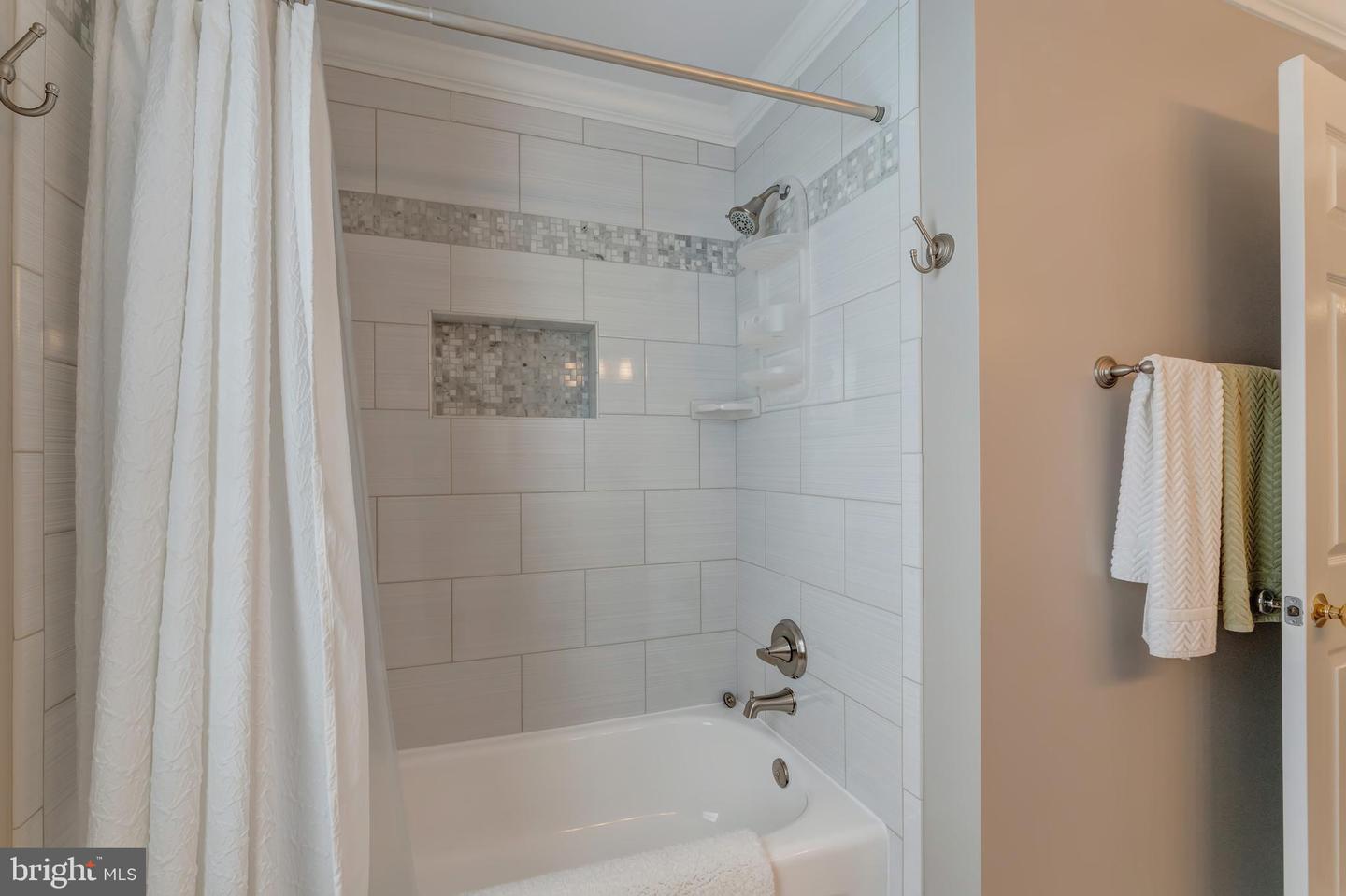 15525 WINDWARD CT, DUMFRIES, Virginia 22025, 4 Bedrooms Bedrooms, ,2 BathroomsBathrooms,Residential,For sale,15525 WINDWARD CT,VAPW2092248 MLS # VAPW2092248