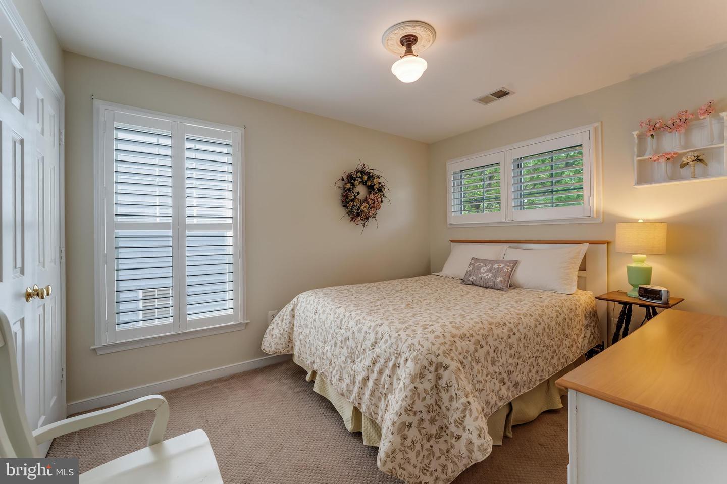 15525 WINDWARD CT, DUMFRIES, Virginia 22025, 4 Bedrooms Bedrooms, ,2 BathroomsBathrooms,Residential,For sale,15525 WINDWARD CT,VAPW2092248 MLS # VAPW2092248