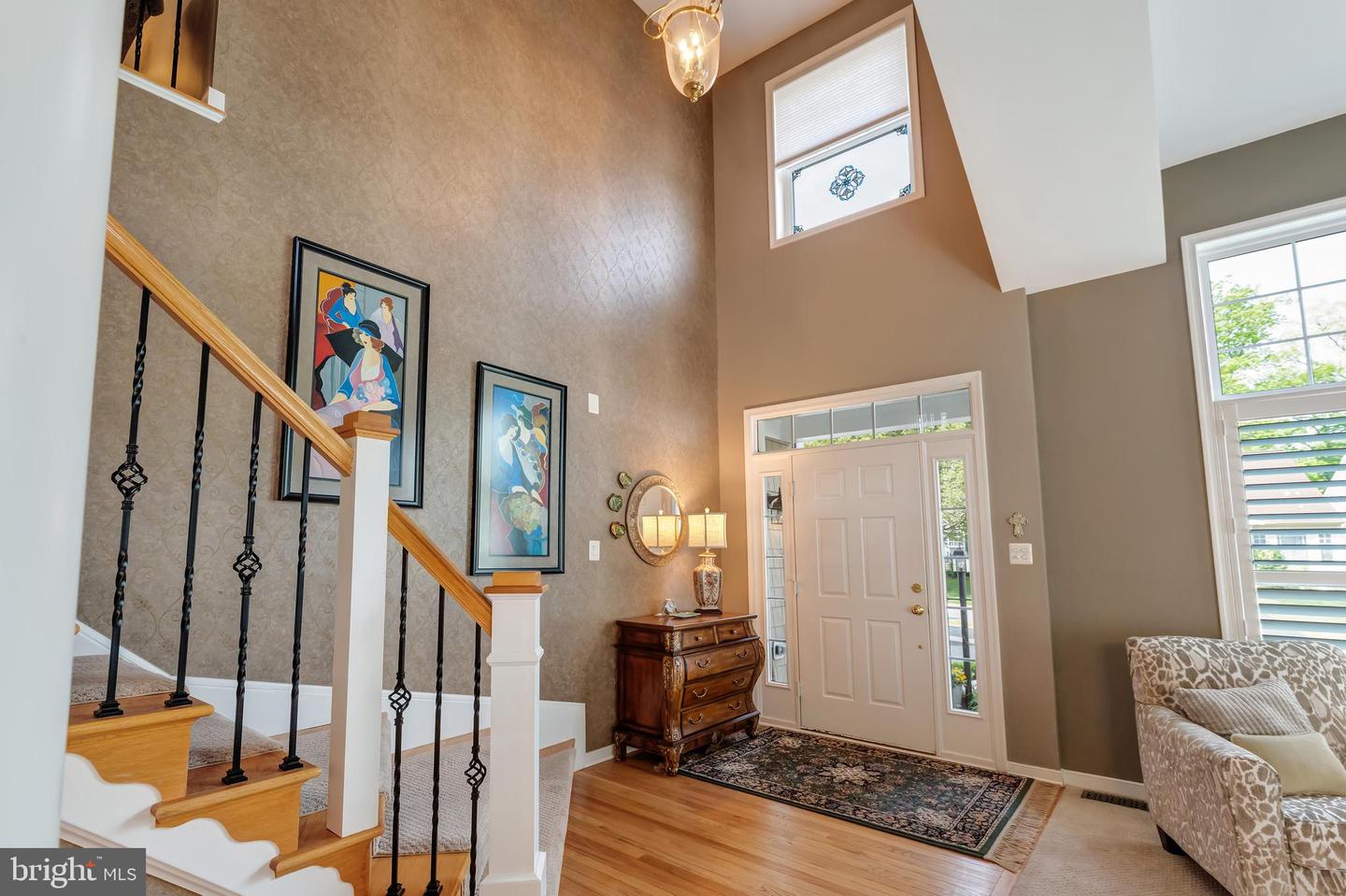 15525 WINDWARD CT, DUMFRIES, Virginia 22025, 4 Bedrooms Bedrooms, ,2 BathroomsBathrooms,Residential,For sale,15525 WINDWARD CT,VAPW2092248 MLS # VAPW2092248