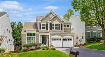 15525 WINDWARD CT, DUMFRIES, Virginia 22025, 4 Bedrooms Bedrooms, ,2 BathroomsBathrooms,Residential,For sale,15525 WINDWARD CT,VAPW2092248 MLS # VAPW2092248