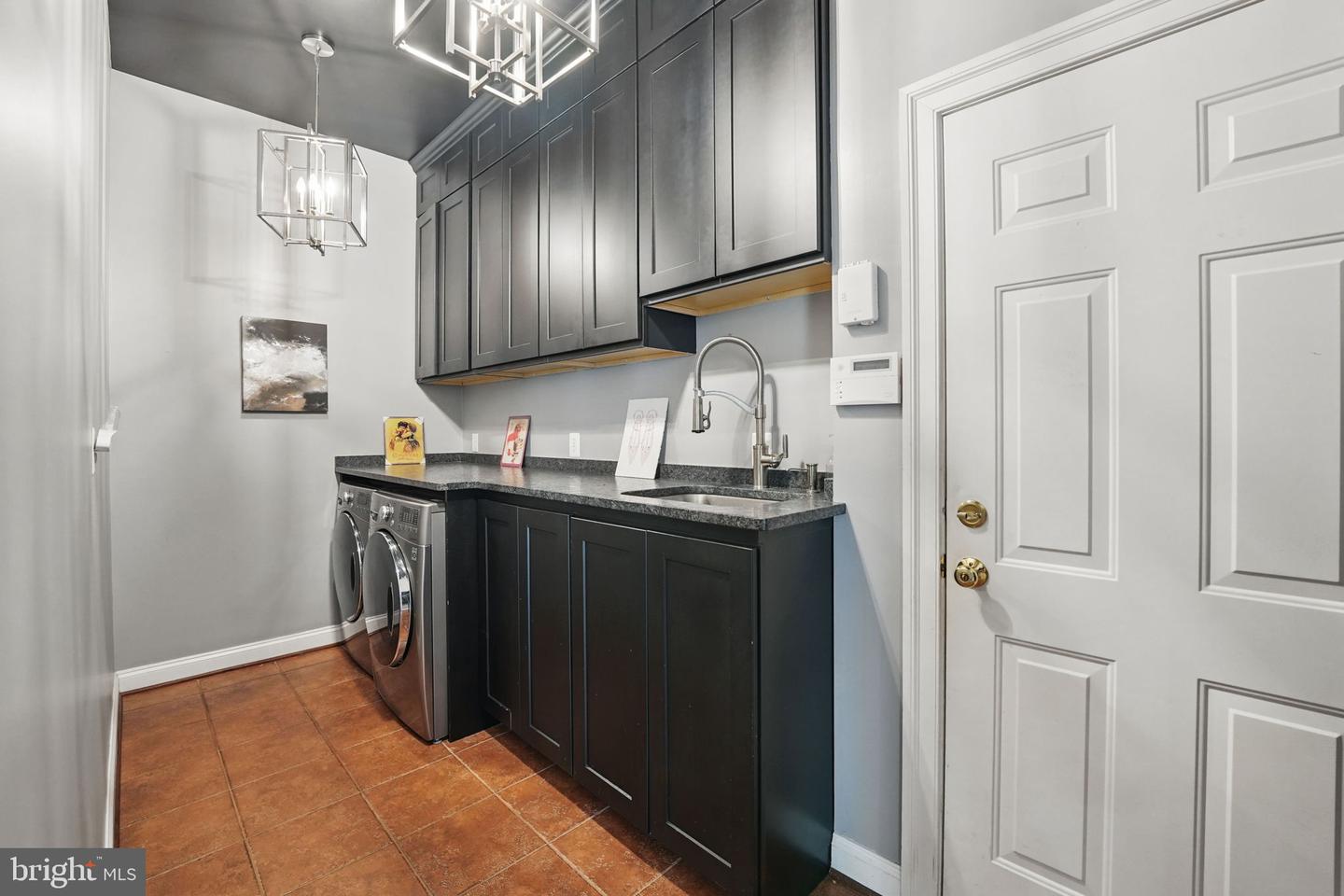 40729 CARRY BACK LN, LEESBURG, Virginia 20176, 4 Bedrooms Bedrooms, ,4 BathroomsBathrooms,Residential,For sale,40729 CARRY BACK LN,VALO2094184 MLS # VALO2094184