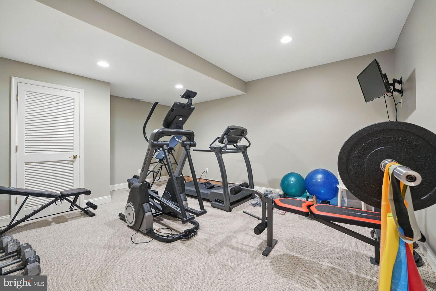 40729 CARRY BACK LN, LEESBURG, Virginia 20176, 4 Bedrooms Bedrooms, ,4 BathroomsBathrooms,Residential,For sale,40729 CARRY BACK LN,VALO2094184 MLS # VALO2094184