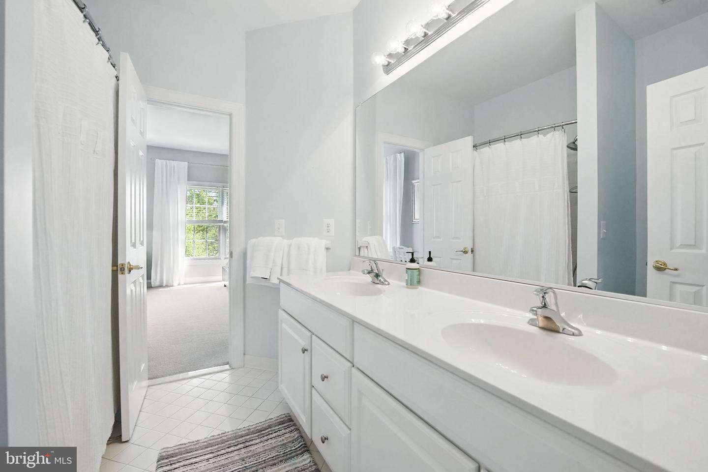 40729 CARRY BACK LN, LEESBURG, Virginia 20176, 4 Bedrooms Bedrooms, ,4 BathroomsBathrooms,Residential,For sale,40729 CARRY BACK LN,VALO2094184 MLS # VALO2094184