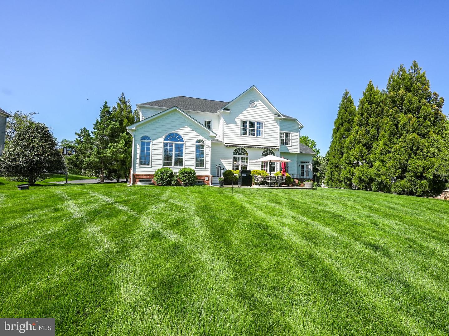 40729 CARRY BACK LN, LEESBURG, Virginia 20176, 4 Bedrooms Bedrooms, ,4 BathroomsBathrooms,Residential,For sale,40729 CARRY BACK LN,VALO2094184 MLS # VALO2094184