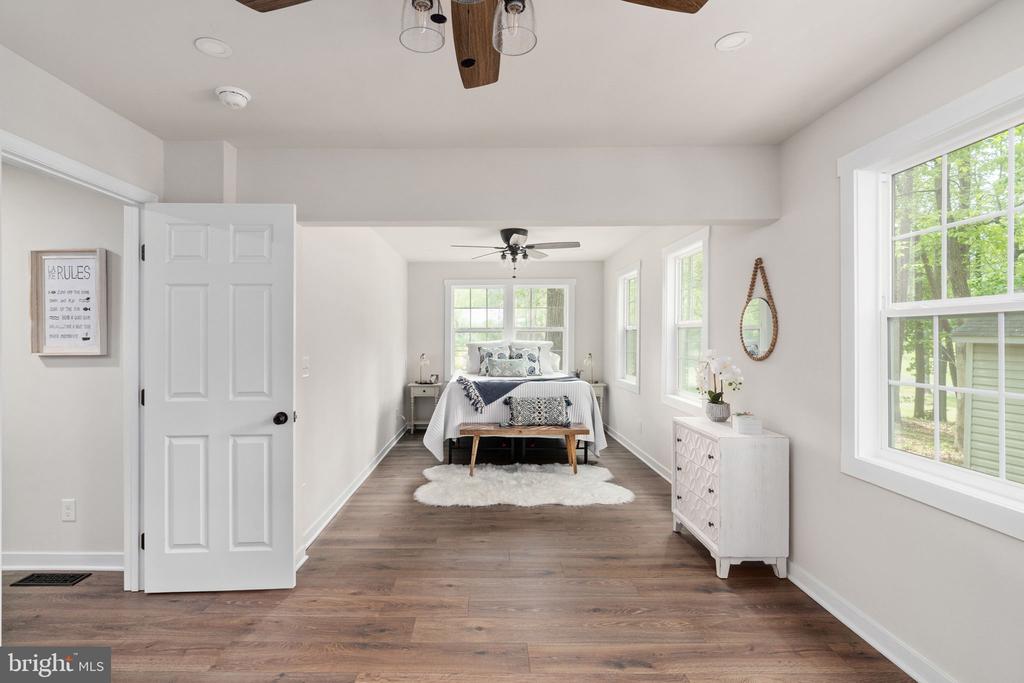 121 BIRCHSIDE CIR, LOCUST GROVE, Virginia 22508, 5 Bedrooms Bedrooms, ,3 BathroomsBathrooms,Residential,121 BIRCHSIDE CIR,VAOR2009586 MLS # VAOR2009586