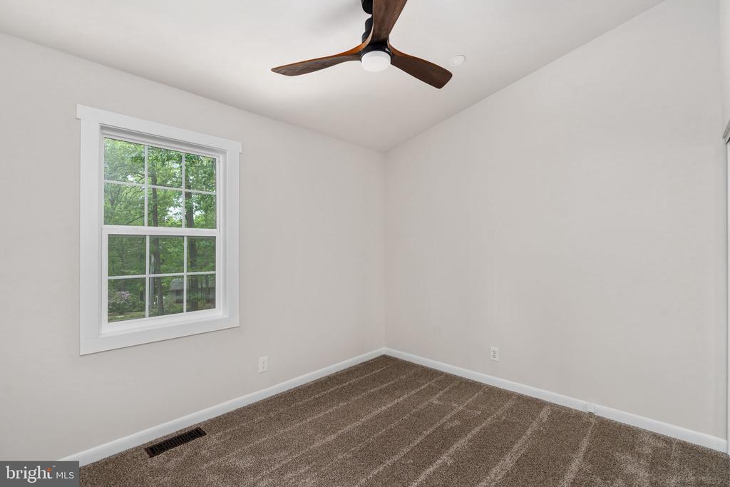 121 BIRCHSIDE CIR, LOCUST GROVE, Virginia 22508, 5 Bedrooms Bedrooms, ,3 BathroomsBathrooms,Residential,121 BIRCHSIDE CIR,VAOR2009586 MLS # VAOR2009586