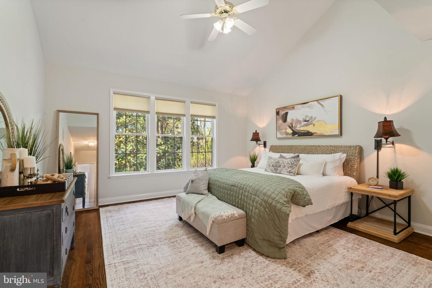 6906 BROADLEAF TER, GAINESVILLE, Virginia 20155, 3 Bedrooms Bedrooms, ,3 BathroomsBathrooms,Residential,For sale,6906 BROADLEAF TER,VAPW2092284 MLS # VAPW2092284