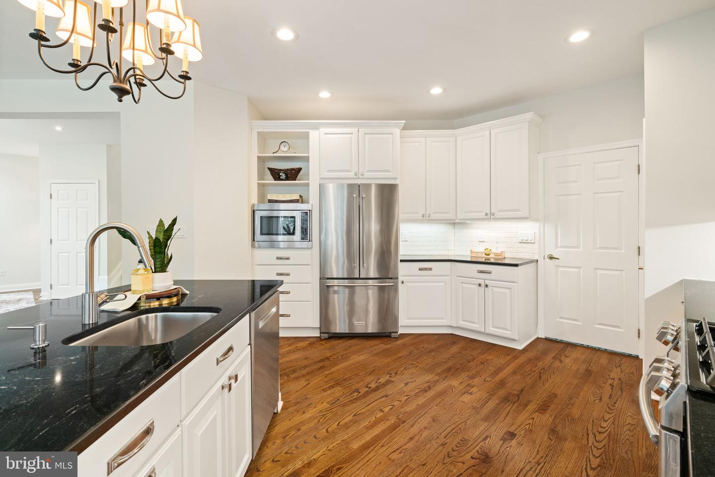 6906 BROADLEAF TER, GAINESVILLE, Virginia 20155, 3 Bedrooms Bedrooms, ,3 BathroomsBathrooms,Residential,For sale,6906 BROADLEAF TER,VAPW2092284 MLS # VAPW2092284