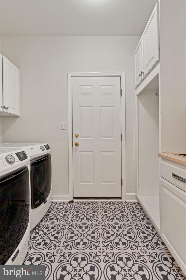 6906 BROADLEAF TER, GAINESVILLE, Virginia 20155, 3 Bedrooms Bedrooms, ,3 BathroomsBathrooms,Residential,For sale,6906 BROADLEAF TER,VAPW2092284 MLS # VAPW2092284
