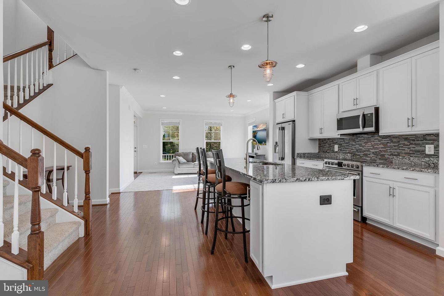625 E G ST, PURCELLVILLE, Virginia 20132, 4 Bedrooms Bedrooms, ,3 BathroomsBathrooms,Residential,For sale,625 E G ST,VALO2094194 MLS # VALO2094194