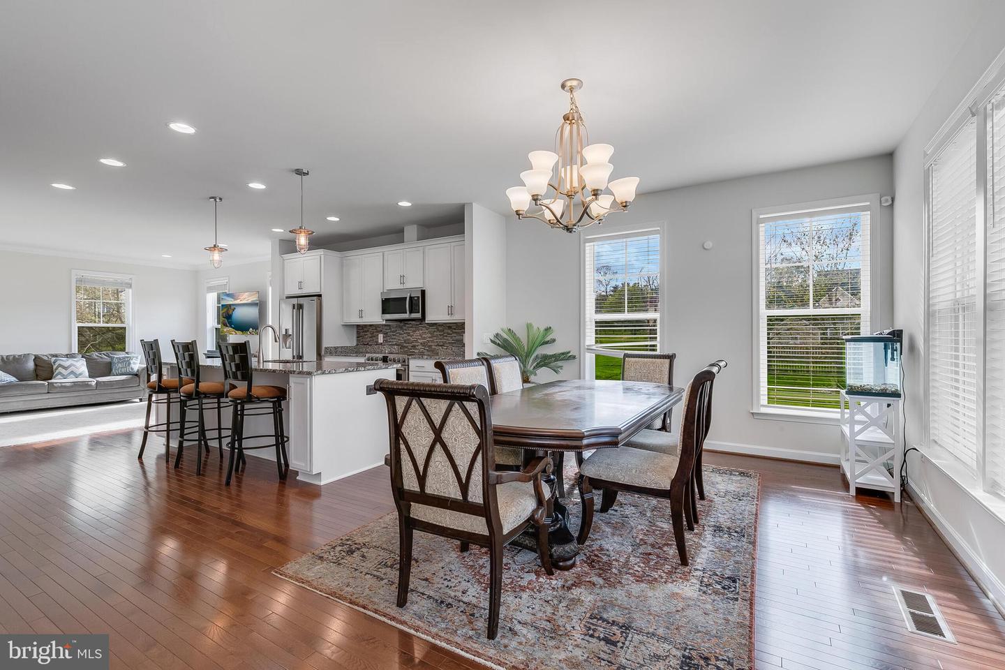 625 E G ST, PURCELLVILLE, Virginia 20132, 4 Bedrooms Bedrooms, ,3 BathroomsBathrooms,Residential,For sale,625 E G ST,VALO2094194 MLS # VALO2094194