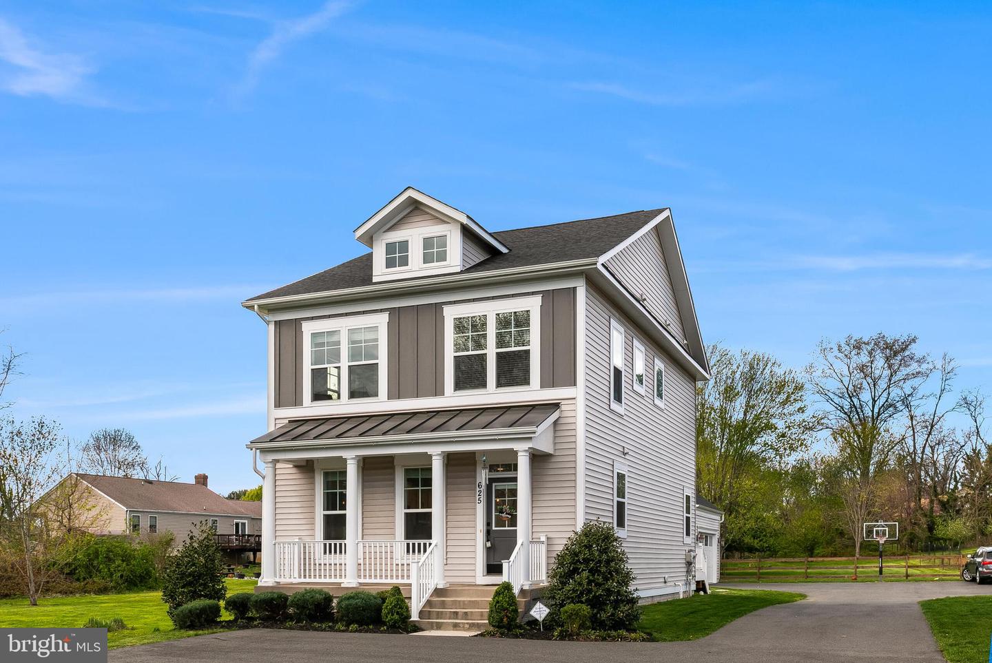 625 E G ST, PURCELLVILLE, Virginia 20132, 4 Bedrooms Bedrooms, ,3 BathroomsBathrooms,Residential,For sale,625 E G ST,VALO2094194 MLS # VALO2094194