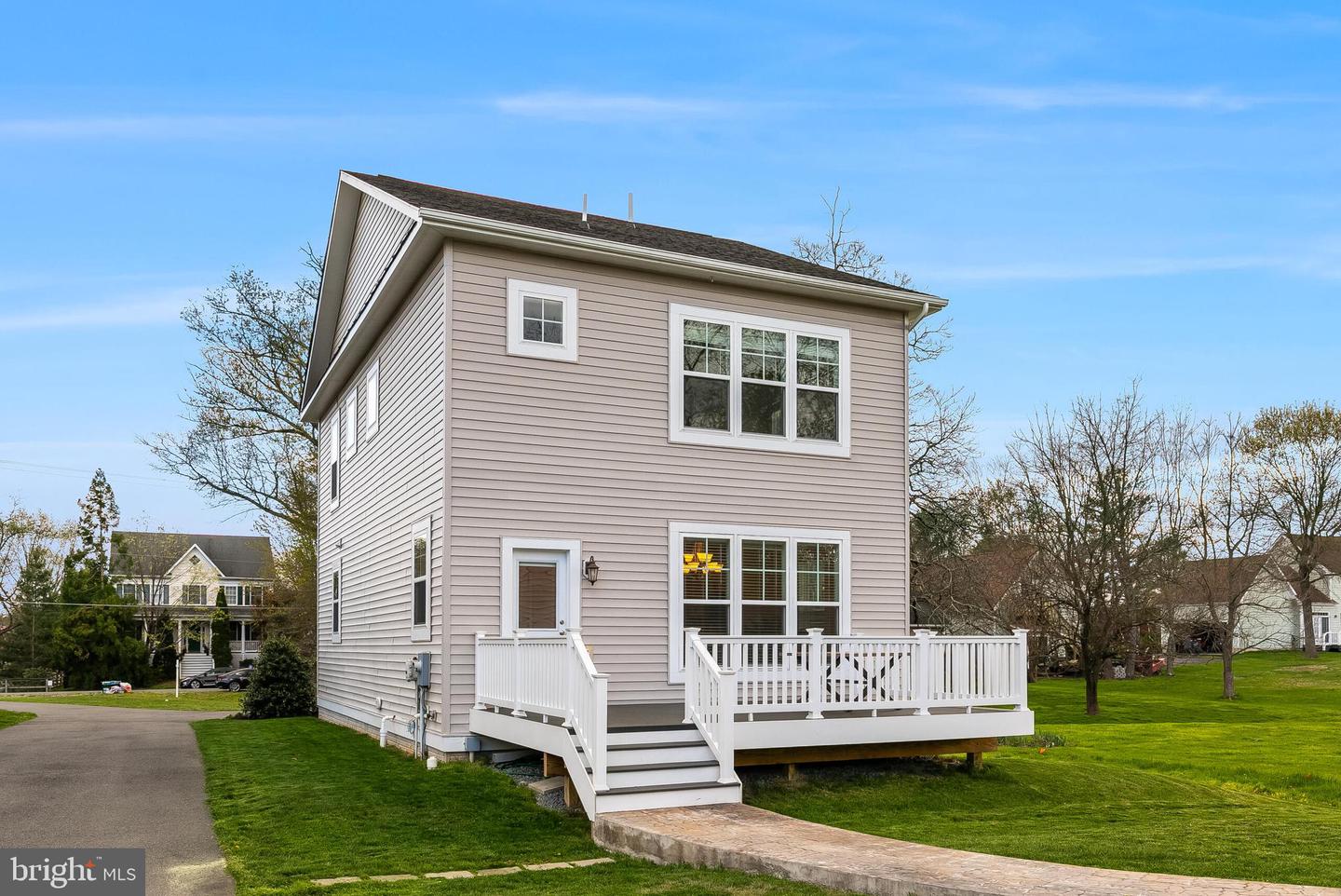 625 E G ST, PURCELLVILLE, Virginia 20132, 4 Bedrooms Bedrooms, ,3 BathroomsBathrooms,Residential,For sale,625 E G ST,VALO2094194 MLS # VALO2094194