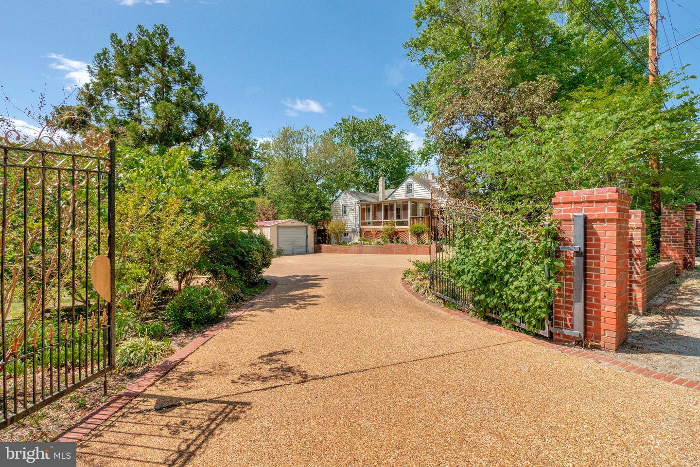 6230 VALLEY VIEW DR, ALEXANDRIA, Virginia 22310, 3 Bedrooms Bedrooms, ,2 BathroomsBathrooms,Residential,For sale,6230 VALLEY VIEW DR,VAFX2234894 MLS # VAFX2234894