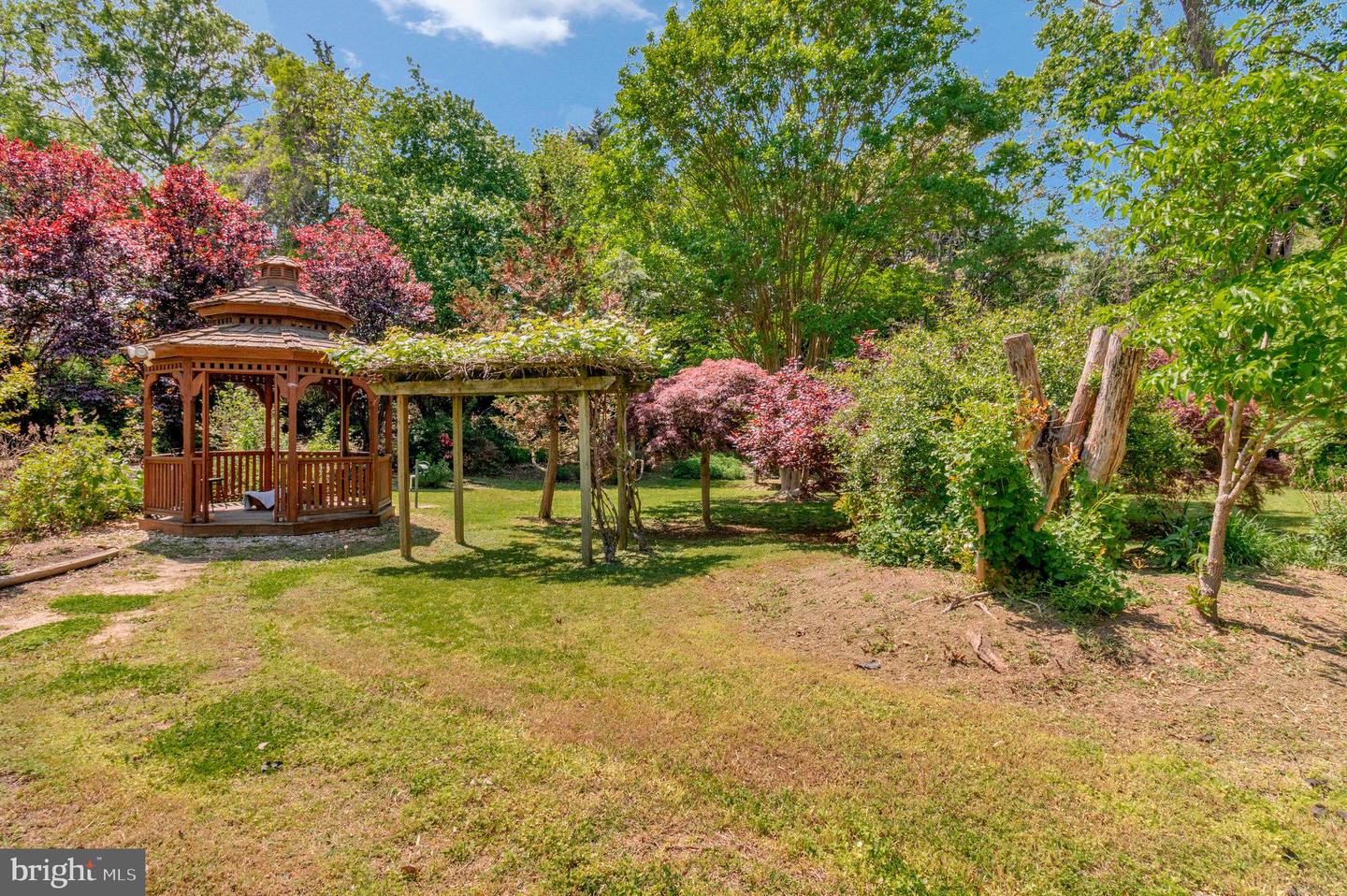 6230 VALLEY VIEW DR, ALEXANDRIA, Virginia 22310, 3 Bedrooms Bedrooms, ,2 BathroomsBathrooms,Residential,For sale,6230 VALLEY VIEW DR,VAFX2234894 MLS # VAFX2234894