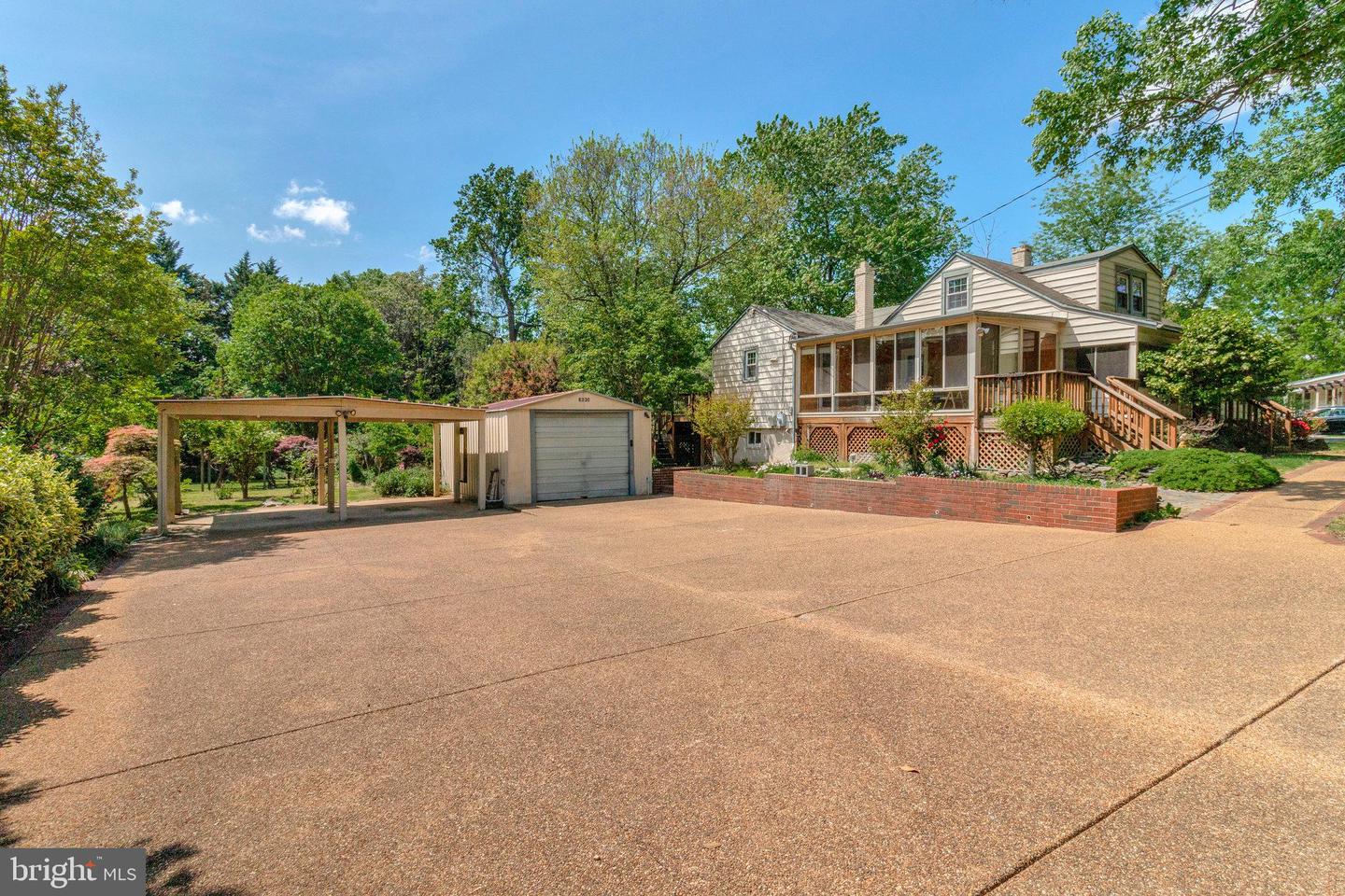 6230 VALLEY VIEW DR, ALEXANDRIA, Virginia 22310, 3 Bedrooms Bedrooms, ,2 BathroomsBathrooms,Residential,For sale,6230 VALLEY VIEW DR,VAFX2234894 MLS # VAFX2234894