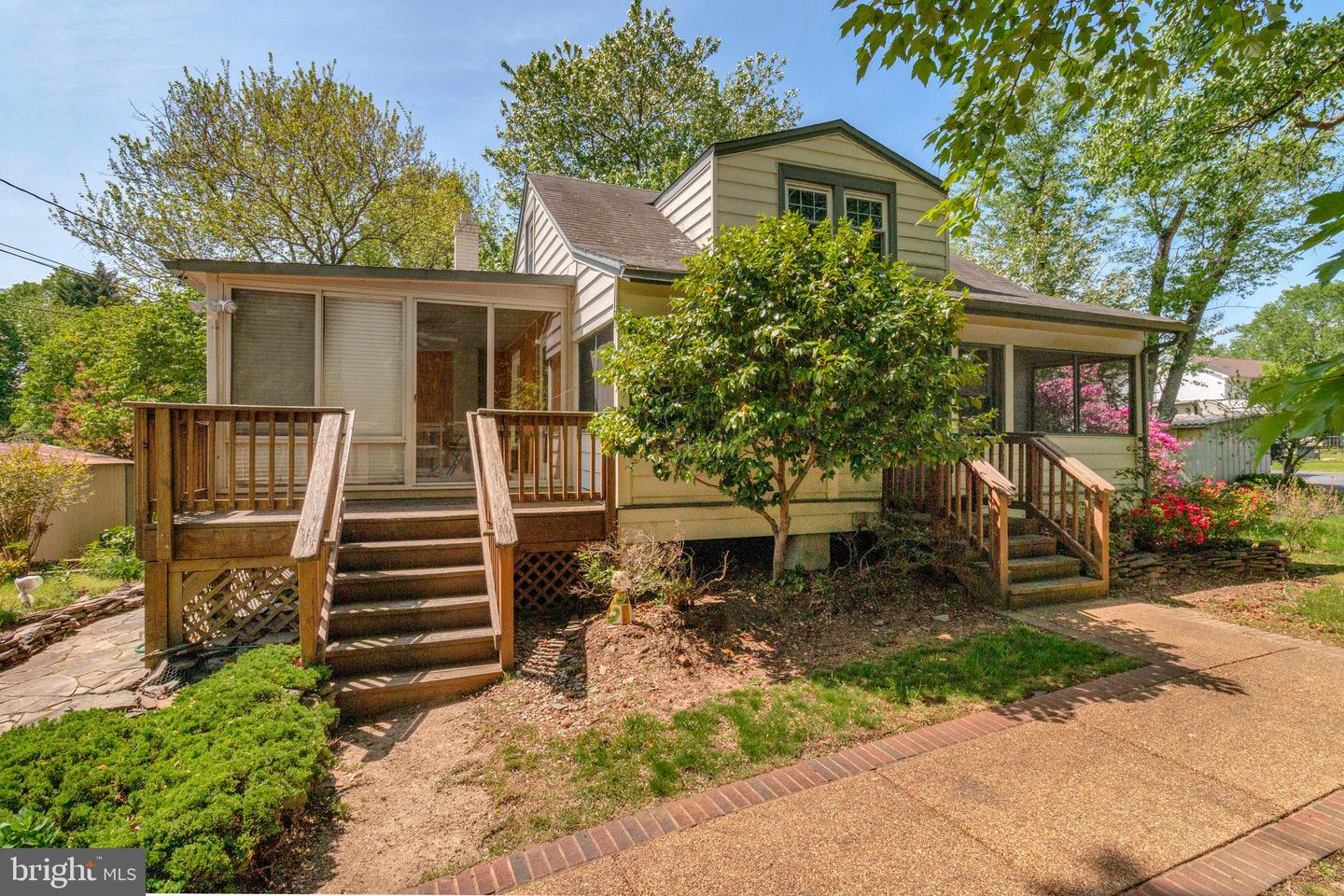6230 VALLEY VIEW DR, ALEXANDRIA, Virginia 22310, 3 Bedrooms Bedrooms, ,2 BathroomsBathrooms,Residential,For sale,6230 VALLEY VIEW DR,VAFX2234894 MLS # VAFX2234894