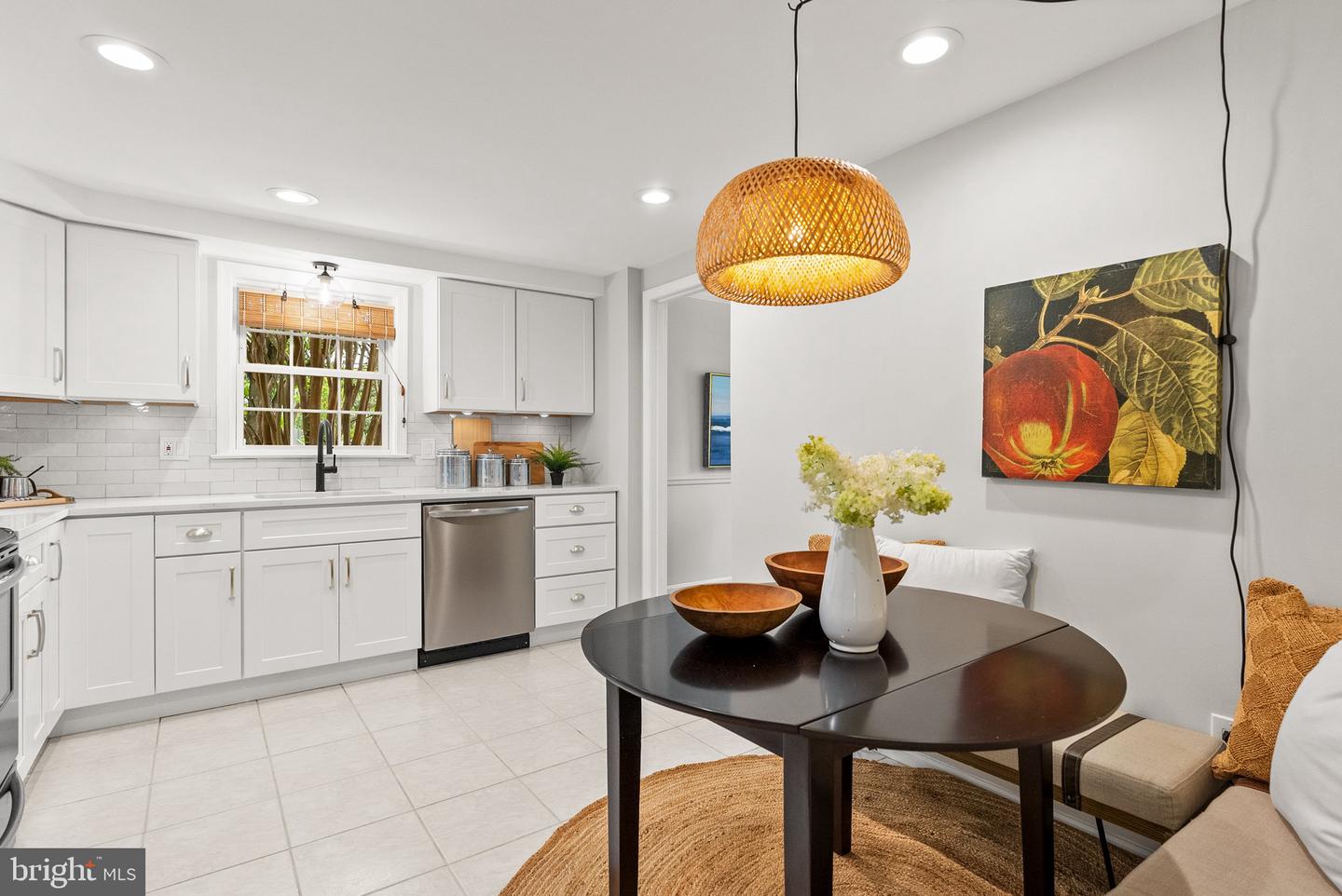 7360 MONTCALM DR, MCLEAN, Virginia 22102, 3 Bedrooms Bedrooms, ,3 BathroomsBathrooms,Residential,For sale,7360 MONTCALM DR,VAFX2235006 MLS # VAFX2235006