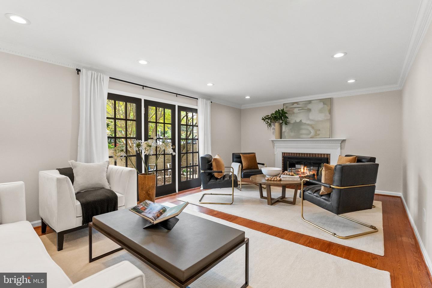 7360 MONTCALM DR, MCLEAN, Virginia 22102, 3 Bedrooms Bedrooms, ,3 BathroomsBathrooms,Residential,For sale,7360 MONTCALM DR,VAFX2235006 MLS # VAFX2235006