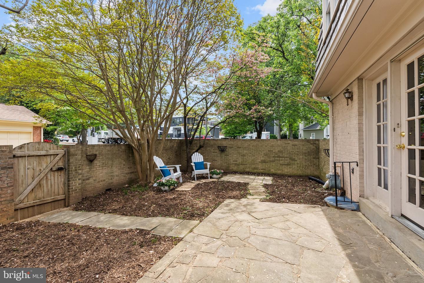 7360 MONTCALM DR, MCLEAN, Virginia 22102, 3 Bedrooms Bedrooms, ,3 BathroomsBathrooms,Residential,For sale,7360 MONTCALM DR,VAFX2235006 MLS # VAFX2235006