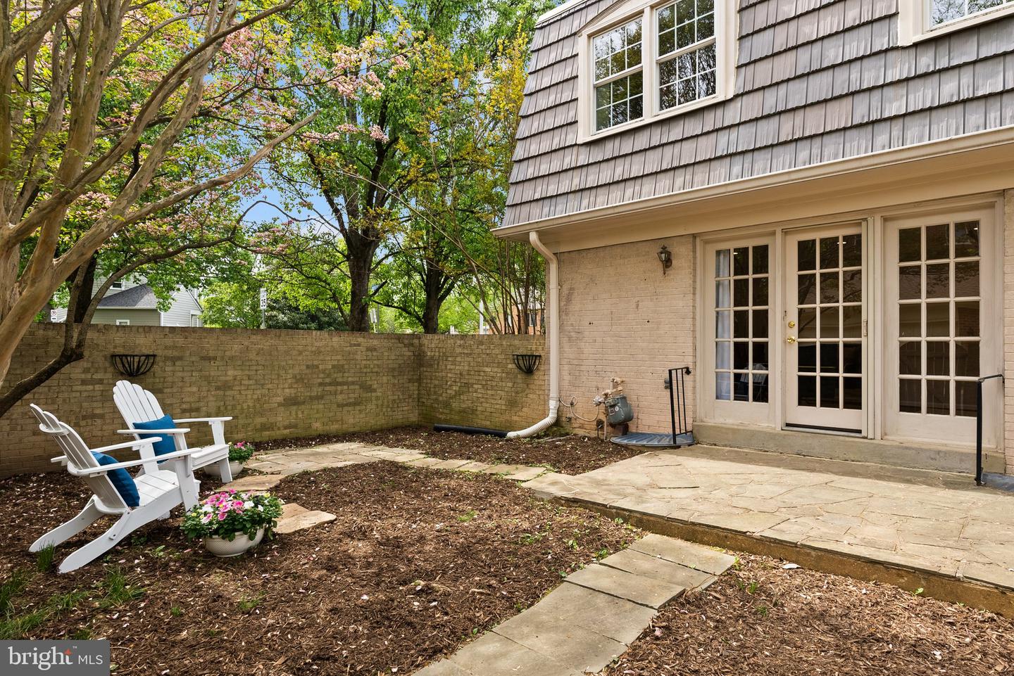 7360 MONTCALM DR, MCLEAN, Virginia 22102, 3 Bedrooms Bedrooms, ,3 BathroomsBathrooms,Residential,For sale,7360 MONTCALM DR,VAFX2235006 MLS # VAFX2235006