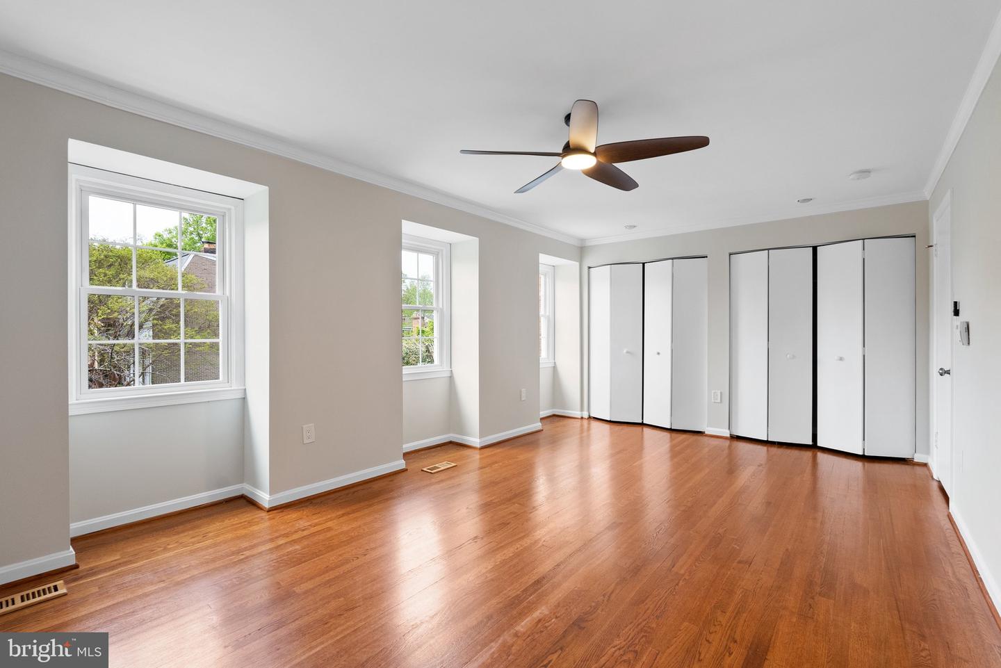 7360 MONTCALM DR, MCLEAN, Virginia 22102, 3 Bedrooms Bedrooms, ,3 BathroomsBathrooms,Residential,For sale,7360 MONTCALM DR,VAFX2235006 MLS # VAFX2235006