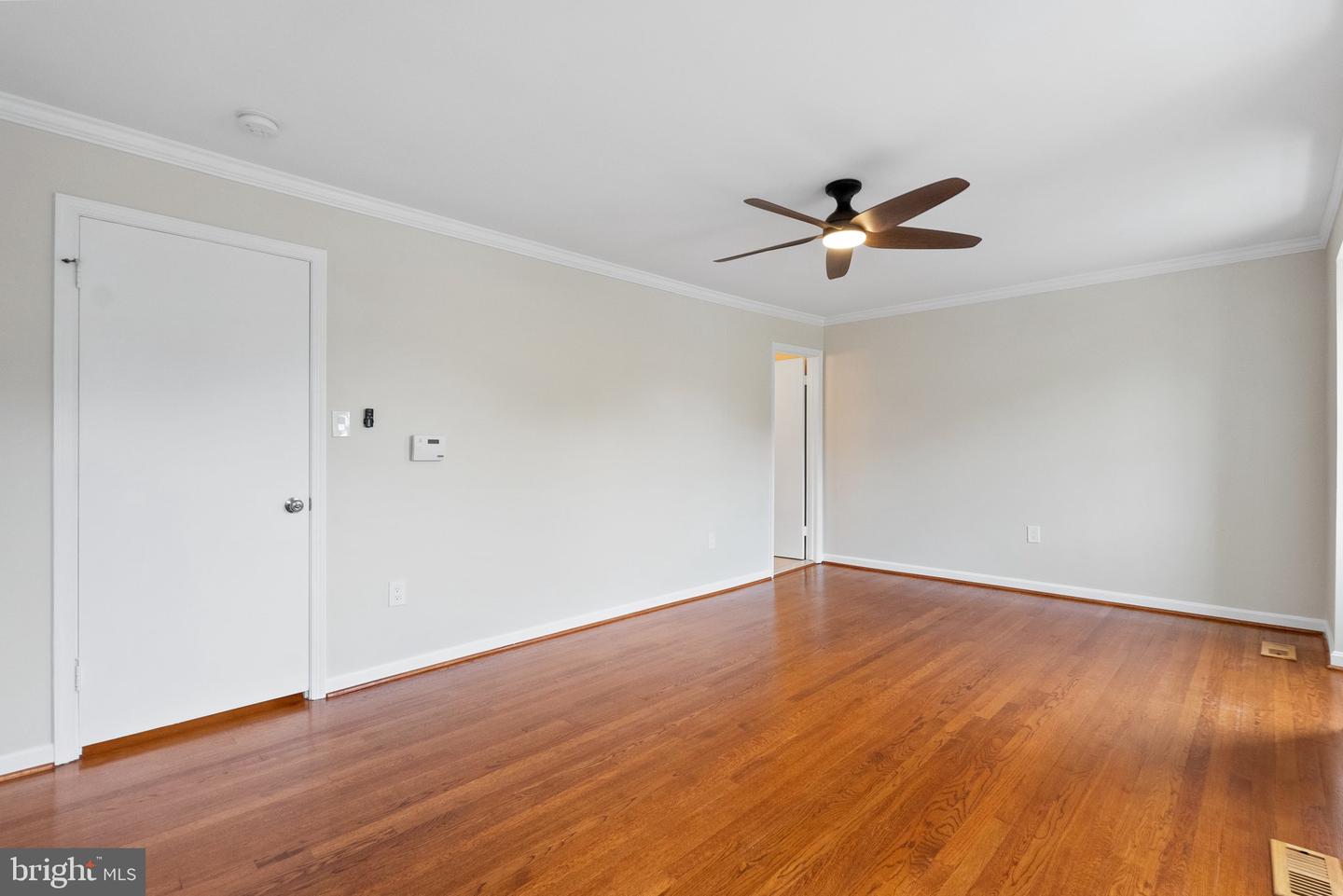 7360 MONTCALM DR, MCLEAN, Virginia 22102, 3 Bedrooms Bedrooms, ,3 BathroomsBathrooms,Residential,For sale,7360 MONTCALM DR,VAFX2235006 MLS # VAFX2235006