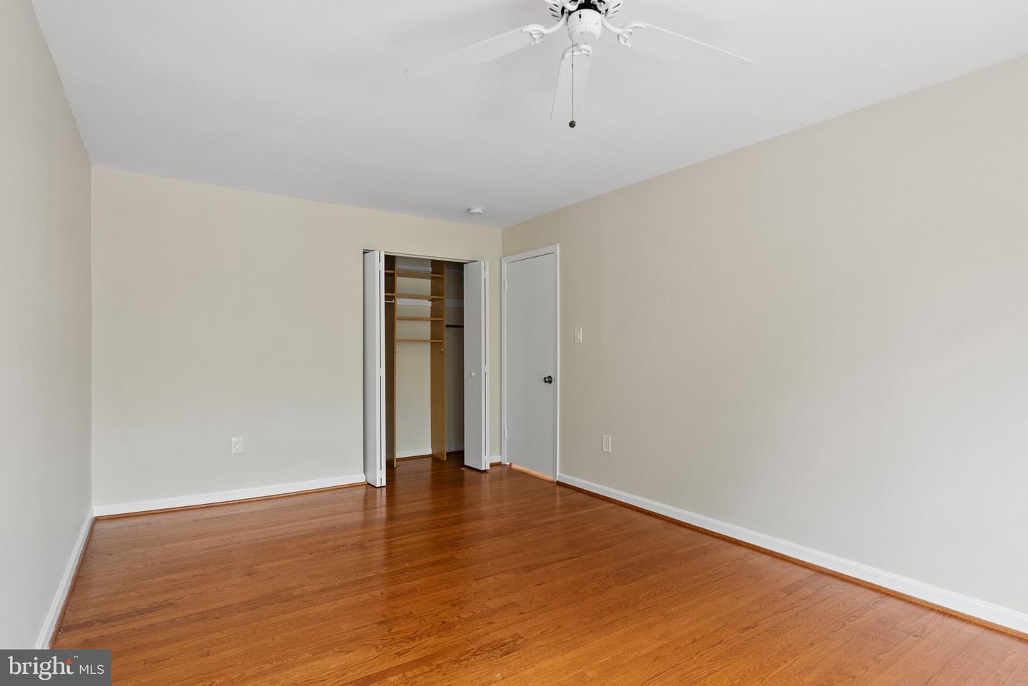 7360 MONTCALM DR, MCLEAN, Virginia 22102, 3 Bedrooms Bedrooms, ,3 BathroomsBathrooms,Residential,For sale,7360 MONTCALM DR,VAFX2235006 MLS # VAFX2235006