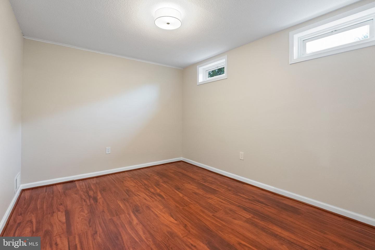 7360 MONTCALM DR, MCLEAN, Virginia 22102, 3 Bedrooms Bedrooms, ,3 BathroomsBathrooms,Residential,For sale,7360 MONTCALM DR,VAFX2235006 MLS # VAFX2235006