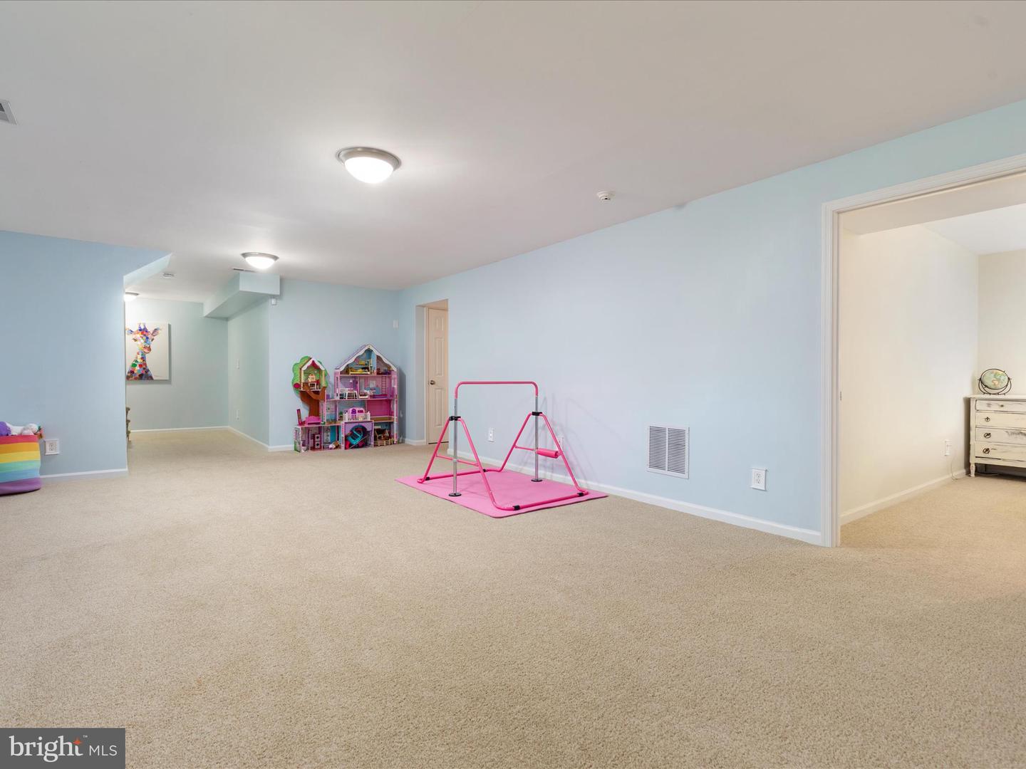 14856 LINKS POND CIR, GAINESVILLE, Virginia 20155, 5 Bedrooms Bedrooms, ,3 BathroomsBathrooms,Residential,For sale,14856 LINKS POND CIR,VAPW2092292 MLS # VAPW2092292