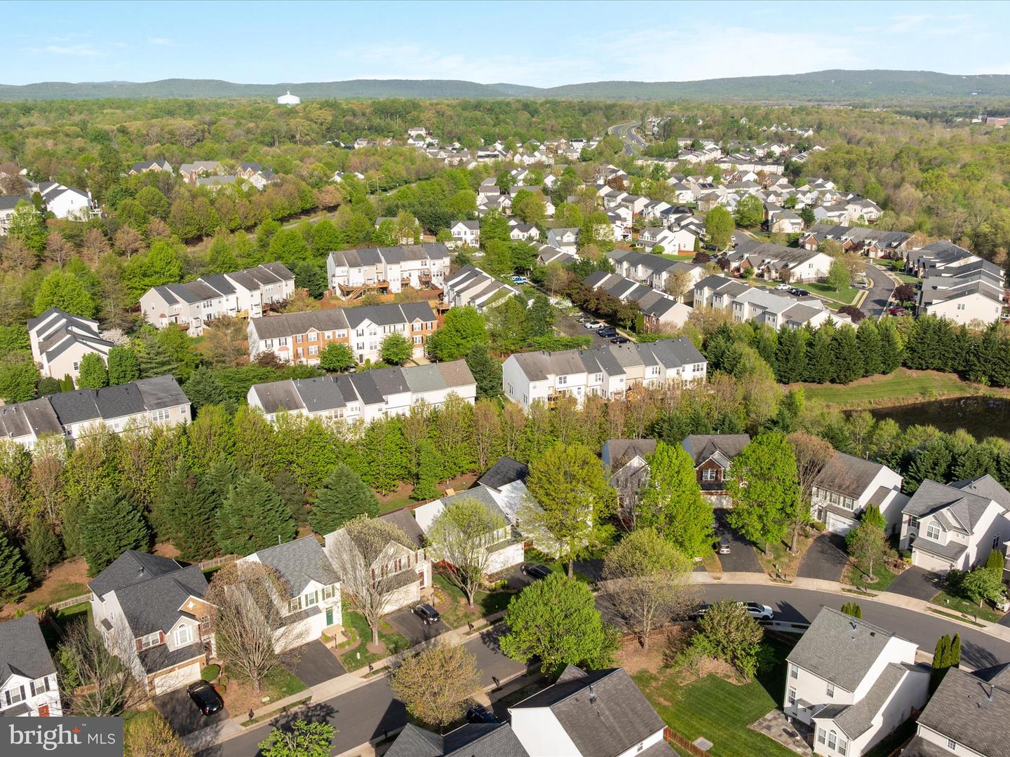 14856 LINKS POND CIR, GAINESVILLE, Virginia 20155, 5 Bedrooms Bedrooms, ,3 BathroomsBathrooms,Residential,For sale,14856 LINKS POND CIR,VAPW2092292 MLS # VAPW2092292